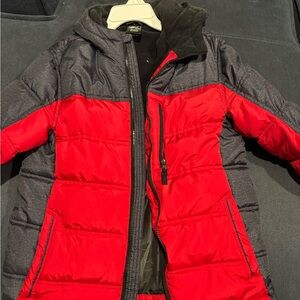 Boys med 10-12 heavyweight hooded puffer coat. Gently used, good condition
